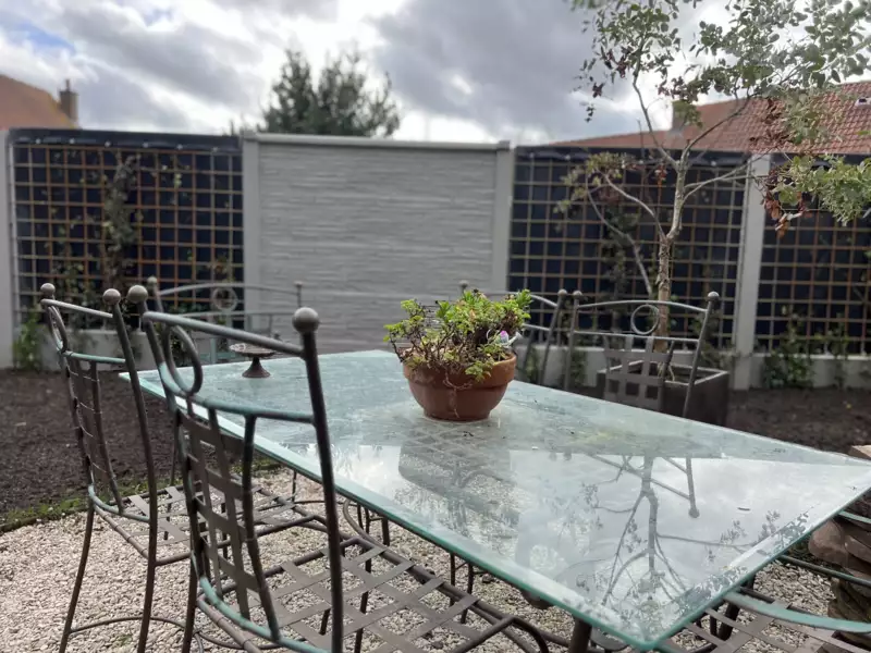 Afsluiting met riekende beplanting 'Sterre Jasmijn"